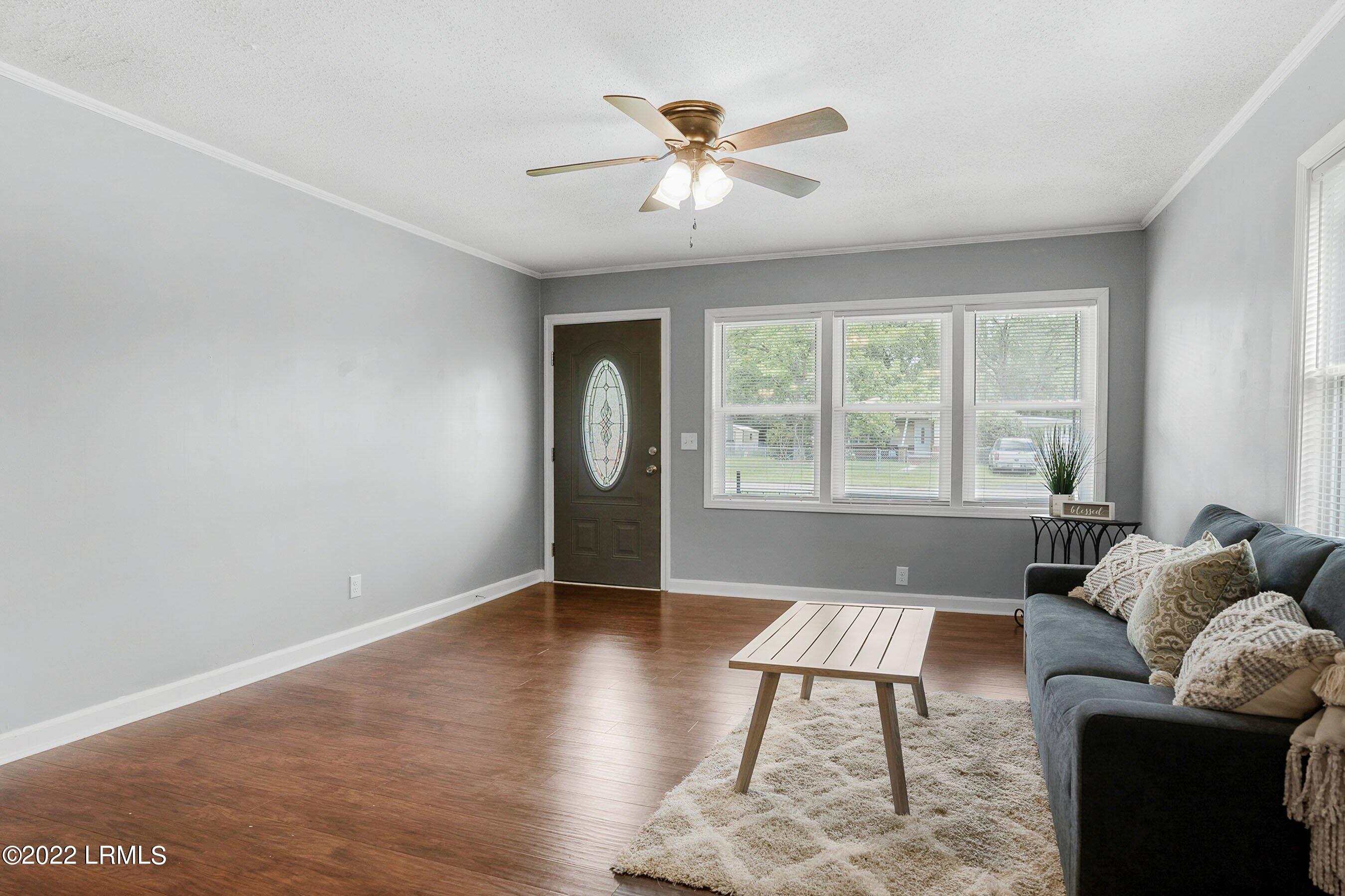 1502 State Rd S-7-202 Beaufort, SC 29902 - Photo 9 of 28 DSC01776-60-1.jpg-SMALL