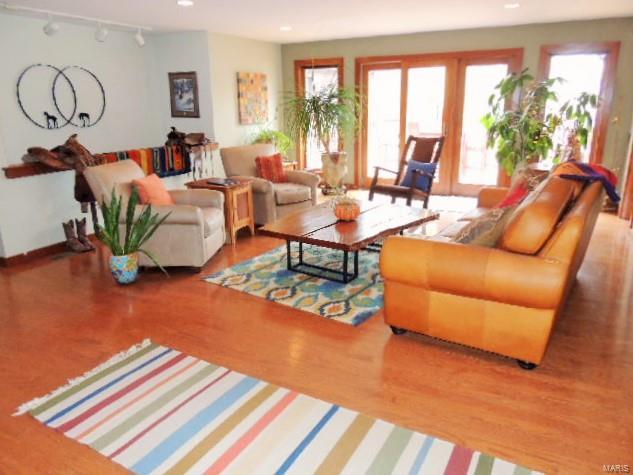 456 Lindemann Road St. Louis, MO 63122 - Photo 7 of 67 Gallery Image 7