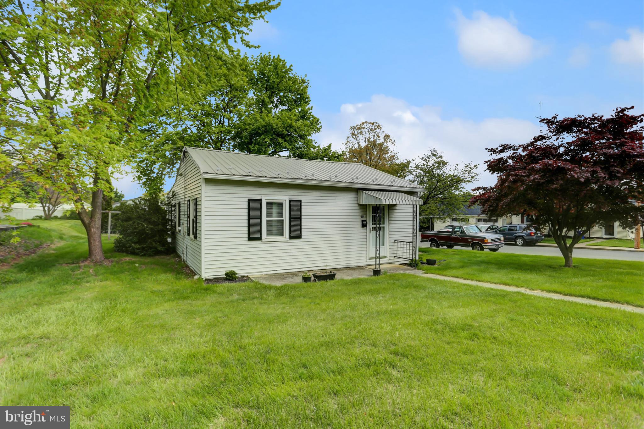 201 Roxbury Road Shippensburg, PA 17257 - Photo 4 of 31 Gallery Image 4