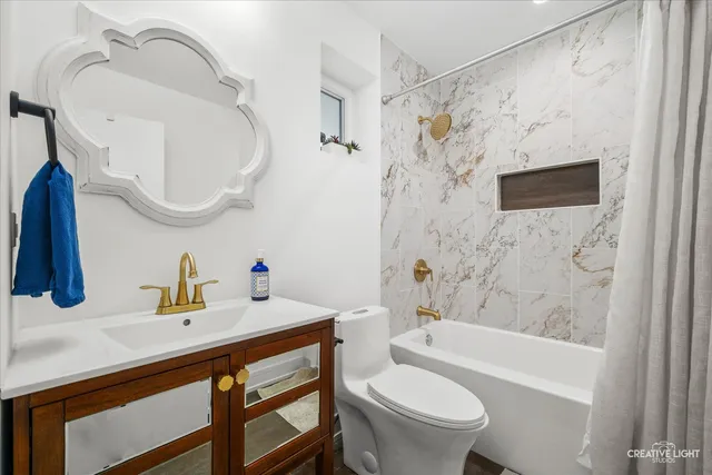 $725,000 | 20 Forbes Road, Riverside, IL 60546