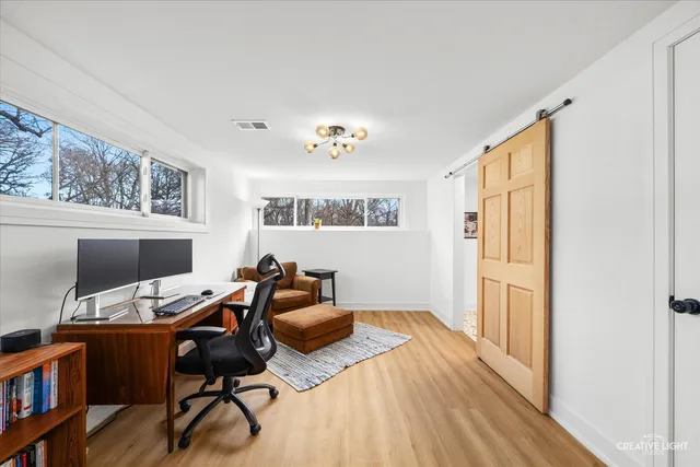 $725,000 | 20 Forbes Road, Riverside, IL 60546