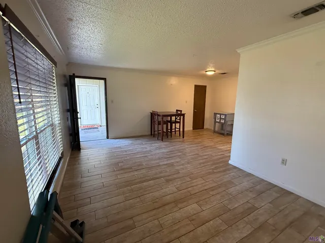 $900 | 286 Monarch Drive, Unit A, Houma, LA 70364