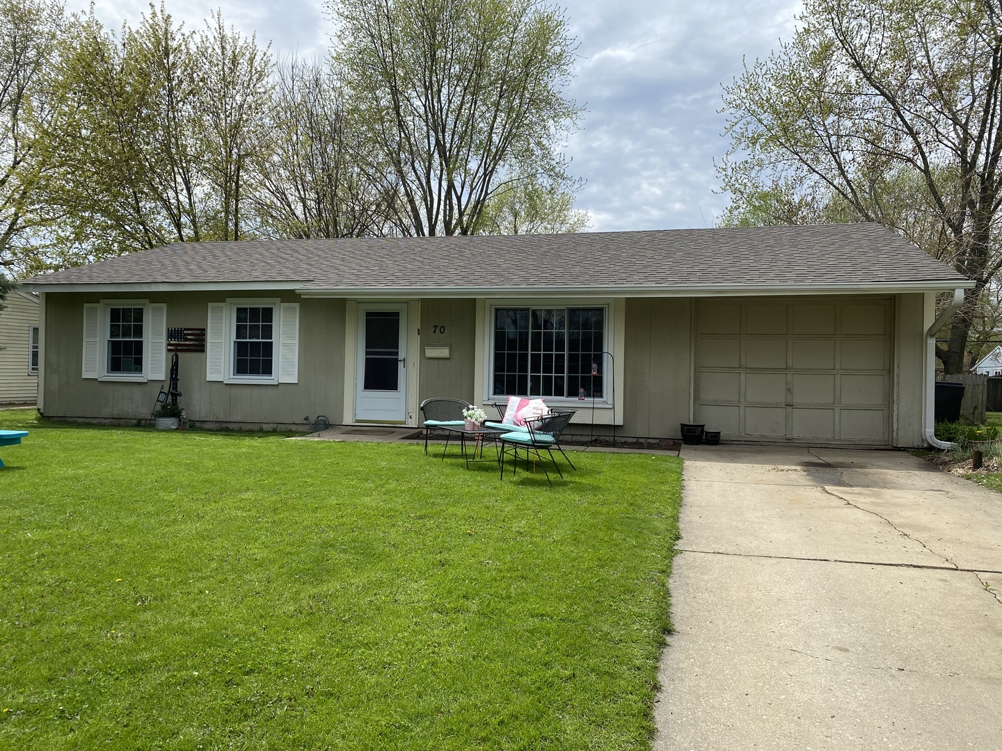 70 Sheffield Road Montgomery, IL 60538 - Photo 1 of 20