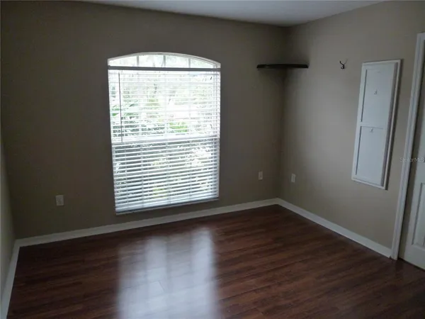 $2,050 | 616 East 1st Street, Apopka, FL 32703