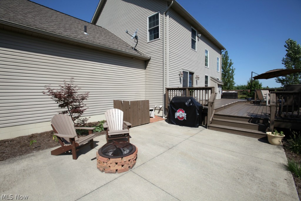 7033 Boneta Road Medina, OH 44256 - Photo 2 of 24 Gallery Image 2