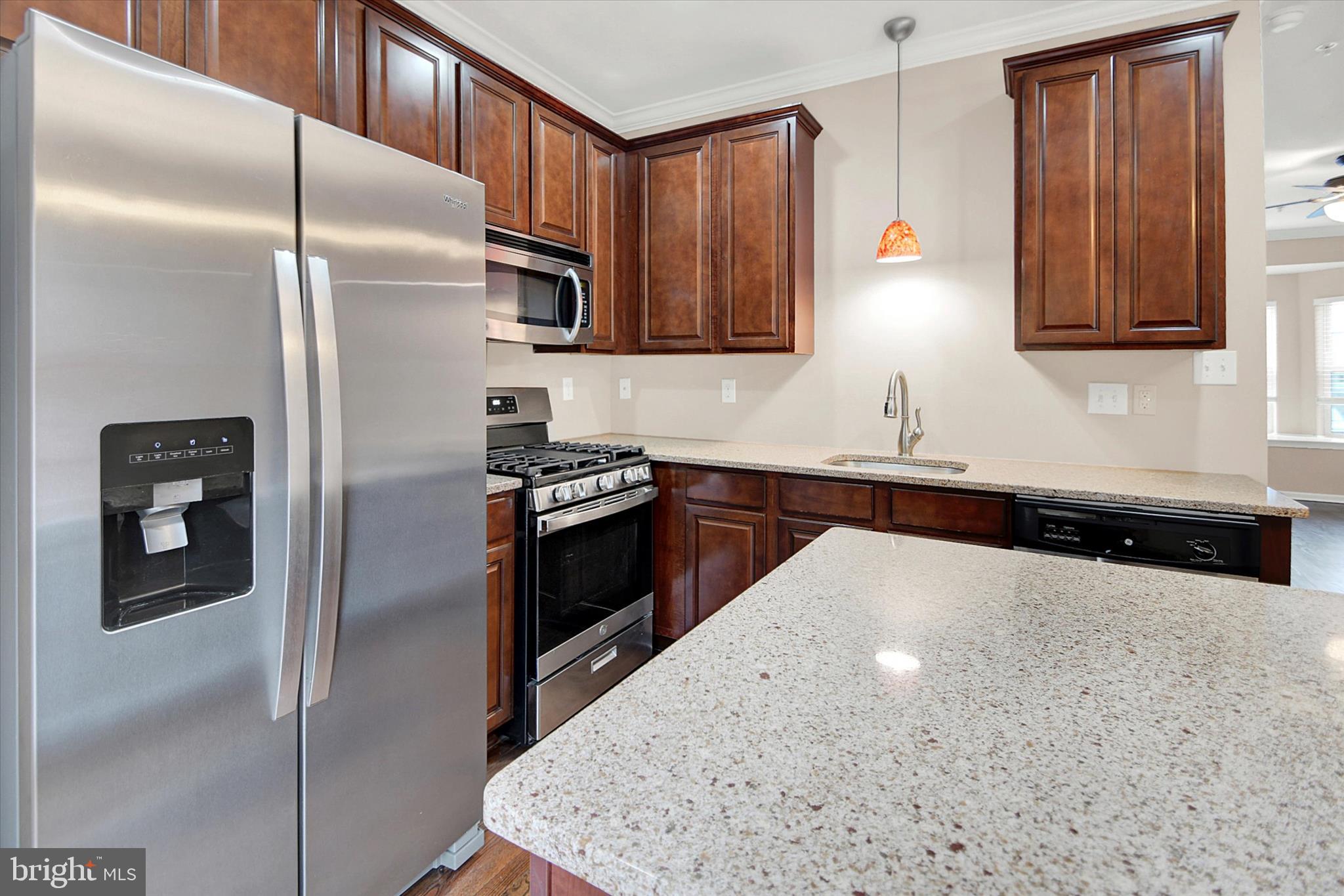 3752 William Daves Road, Unit 7 Doylestown, PA 18902 - Photo 11 of 37 Gallery Image 11