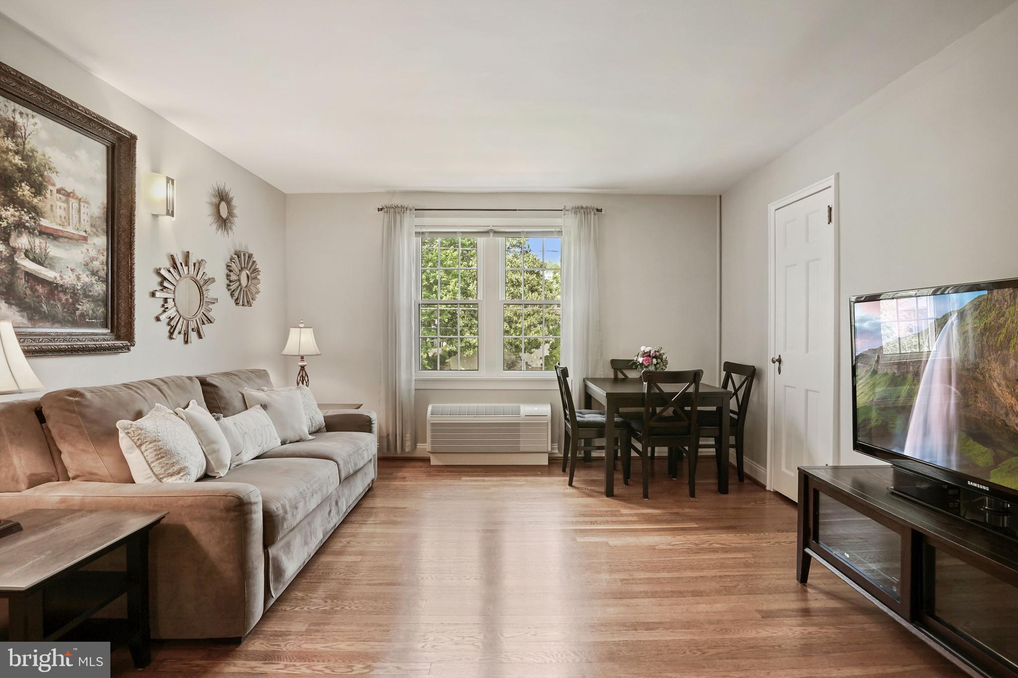 209 East Glebe Road, Unit C Alexandria, VA 22305 - Photo 10 of 23