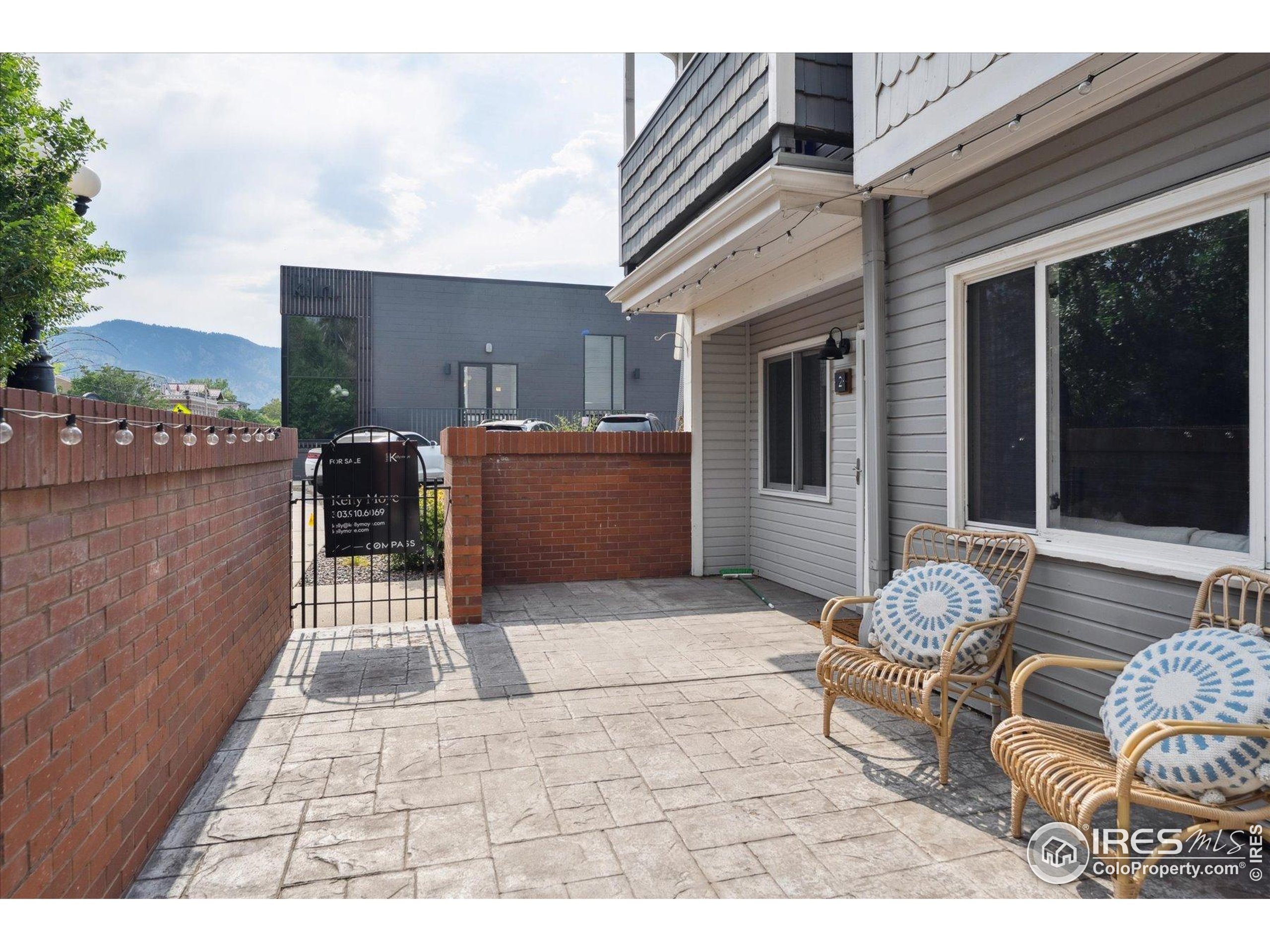 2201 Pearl Street, Unit 2 Boulder, CO 80302 - Photo 27 of 37 a outdoor space with patio