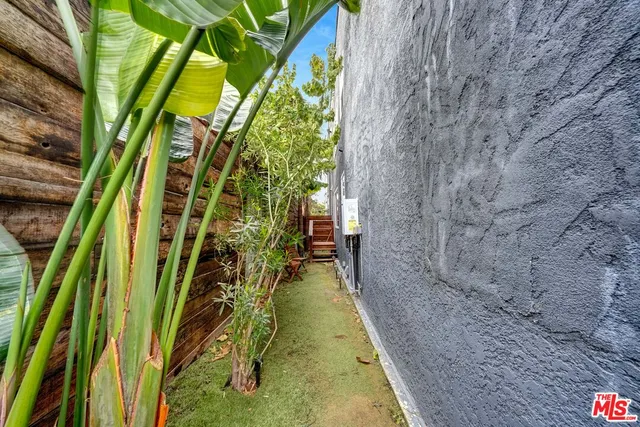 $3,410,000 | 1216 North Kenmore Avenue, Los Angeles, CA 90029