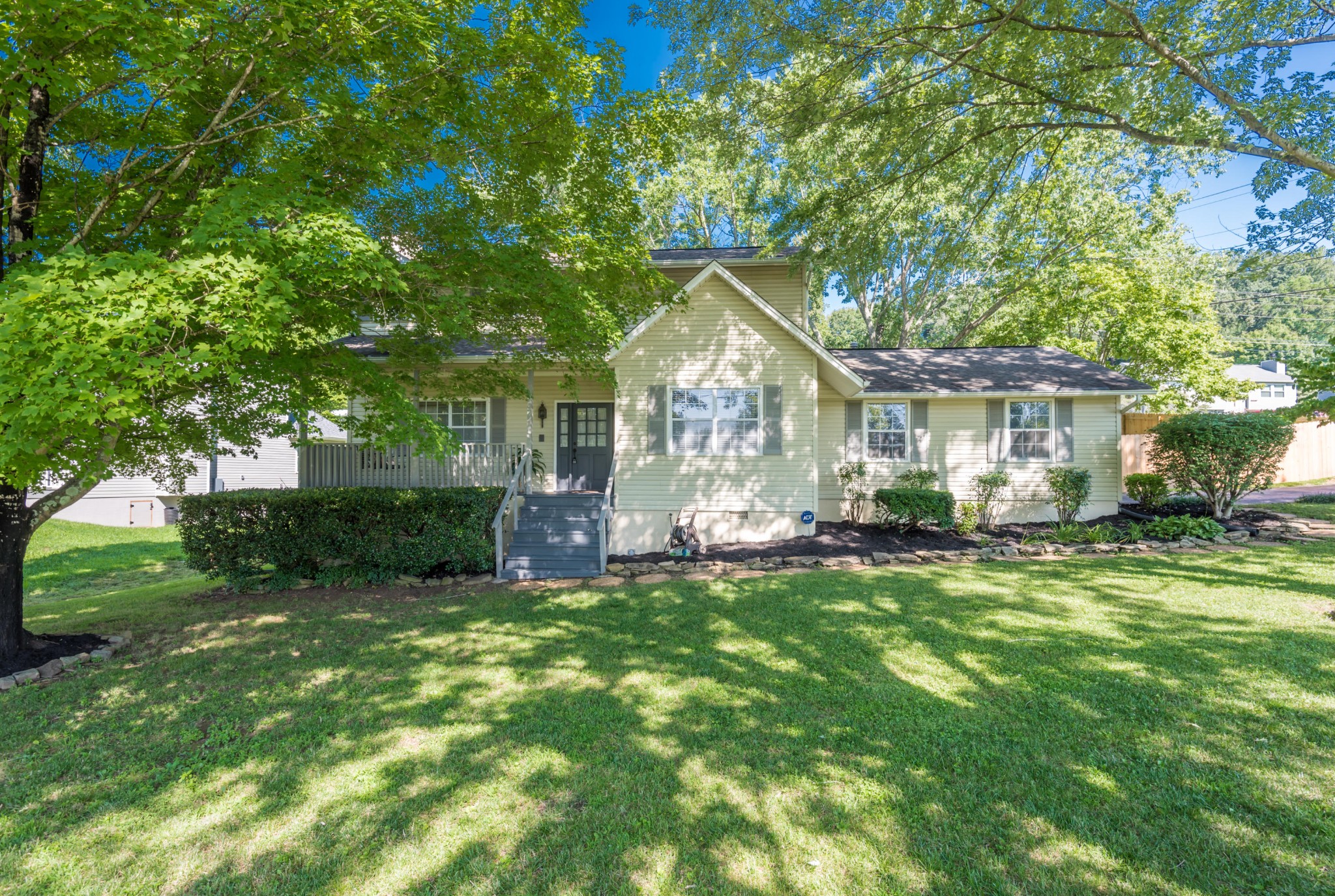 1915 Plumb Ridge Road Knoxville, TN 37932 - Photo 1 of 35 Gallery Image 1