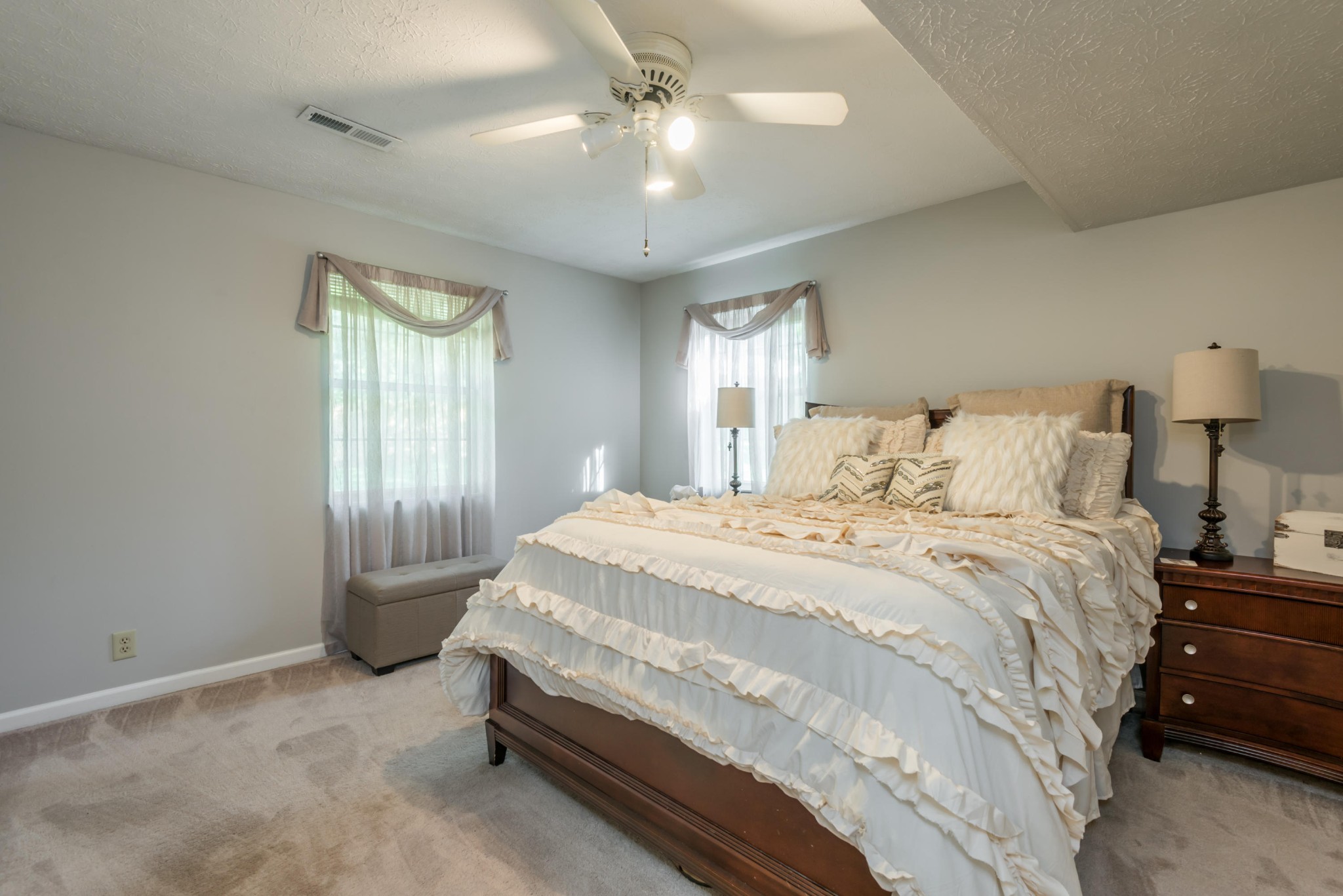 1915 Plumb Ridge Road Knoxville, TN 37932 - Photo 14 of 35 Gallery Image 14