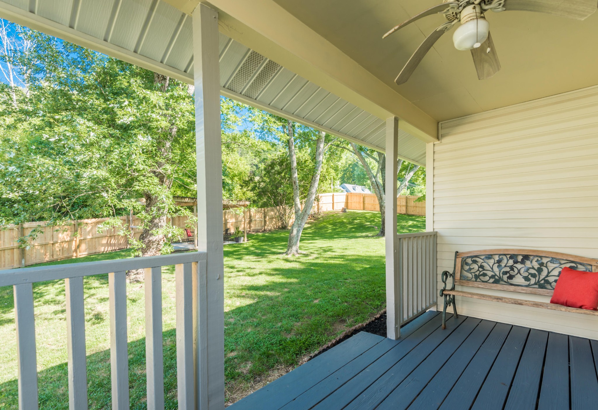 1915 Plumb Ridge Road Knoxville, TN 37932 - Photo 27 of 35 Gallery Image 27