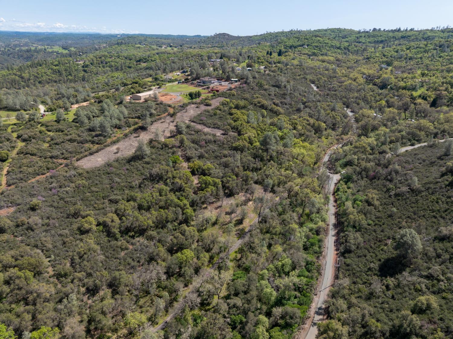 8 Jurgens Road Rescue, CA 95672 - Photo 25 of 42 a view of a city with lush green forest