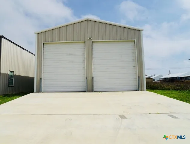 $495,000 | 1206 Commerce Street, Port O'Connor, TX 77982