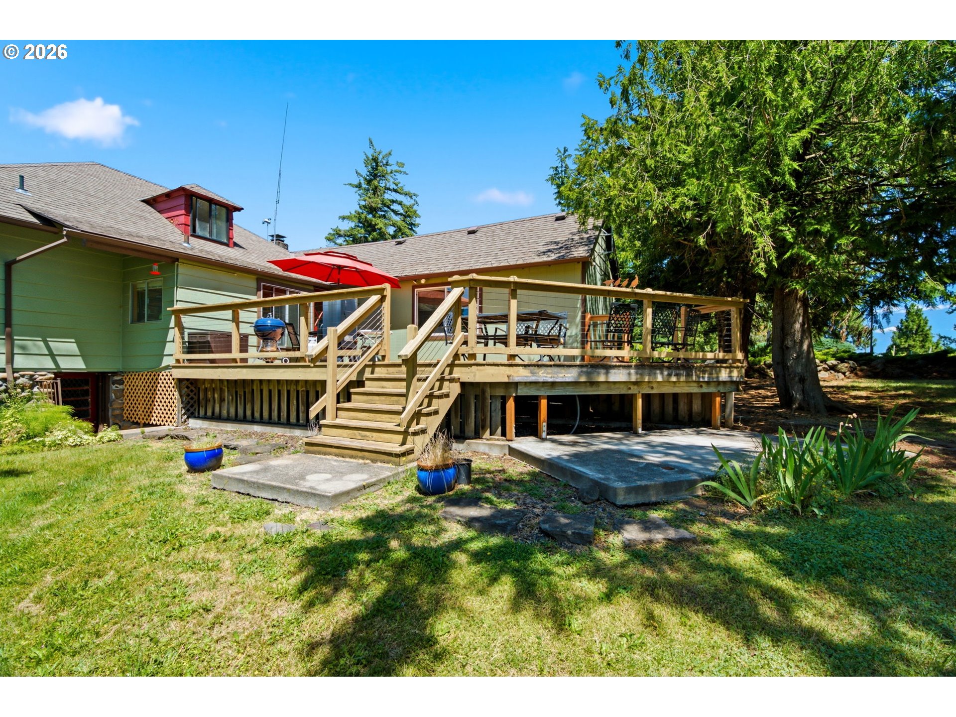 1109 Country Club Road Hood River, OR 97031 - Photo 32 of 40