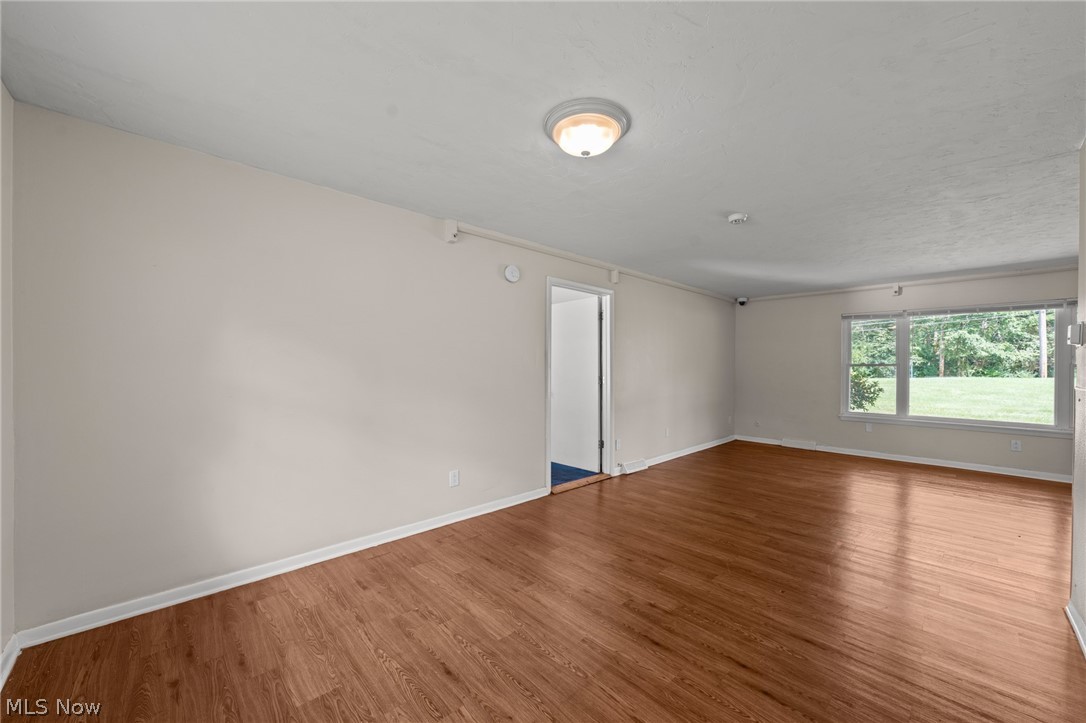 7110 Dunham Road Walton Hills, OH 44146 - Photo 8 of 46 Gallery Image 8