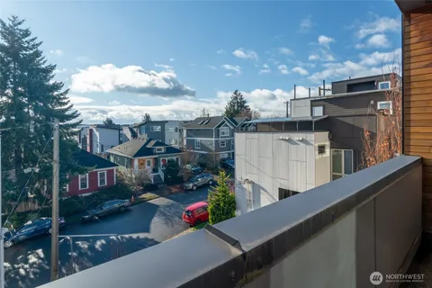 $839,950 | 730 25th Avenue South, Seattle, WA 98144