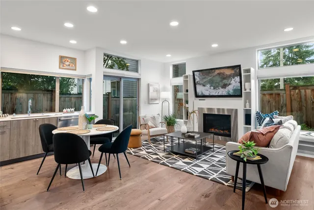 $839,950 | 730 25th Avenue South, Seattle, WA 98144