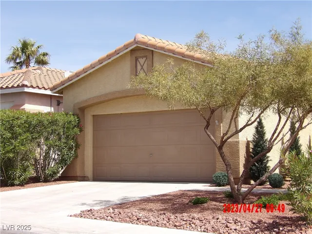 $2,289 | 10704 Moon Flower Arbor Place, Las Vegas, NV 89144