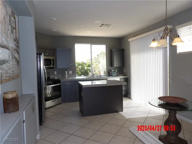$2,289 | 10704 Moon Flower Arbor Place, Las Vegas, NV 89144