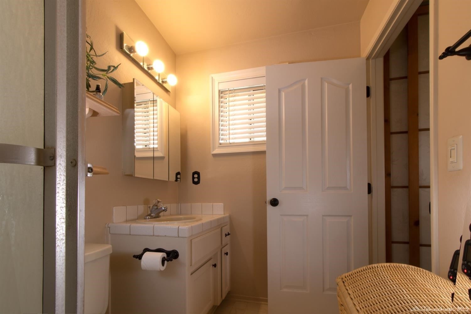 20816 Quail Springs Road Tehachapi, CA 93561 - Photo 20 of 41 Gallery Image 20