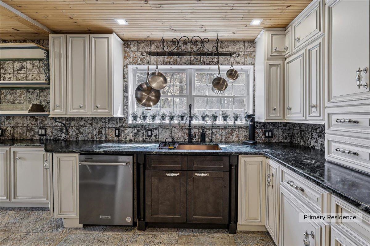 15 Pepperell Road Brookline, NH 03033 - Photo 7 of 51