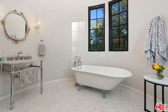 $15,430 | 3764 Berry Drive, Studio City, CA 91604