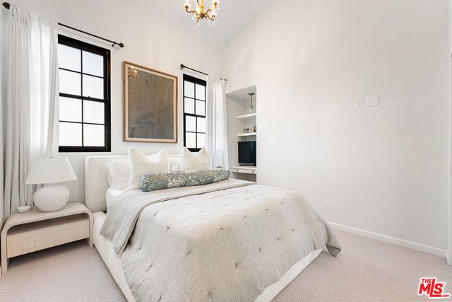 $15,430 | 3764 Berry Drive, Studio City, CA 91604