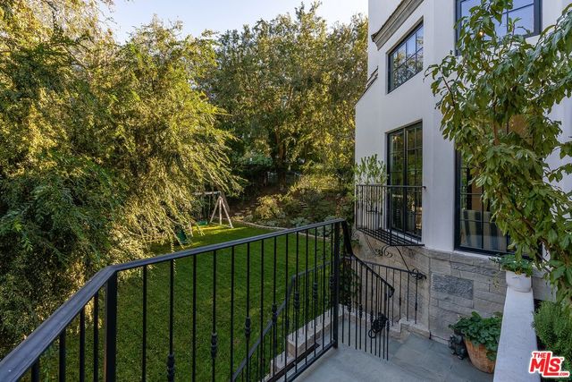 $15,430 | 3764 Berry Drive, Studio City, CA 91604