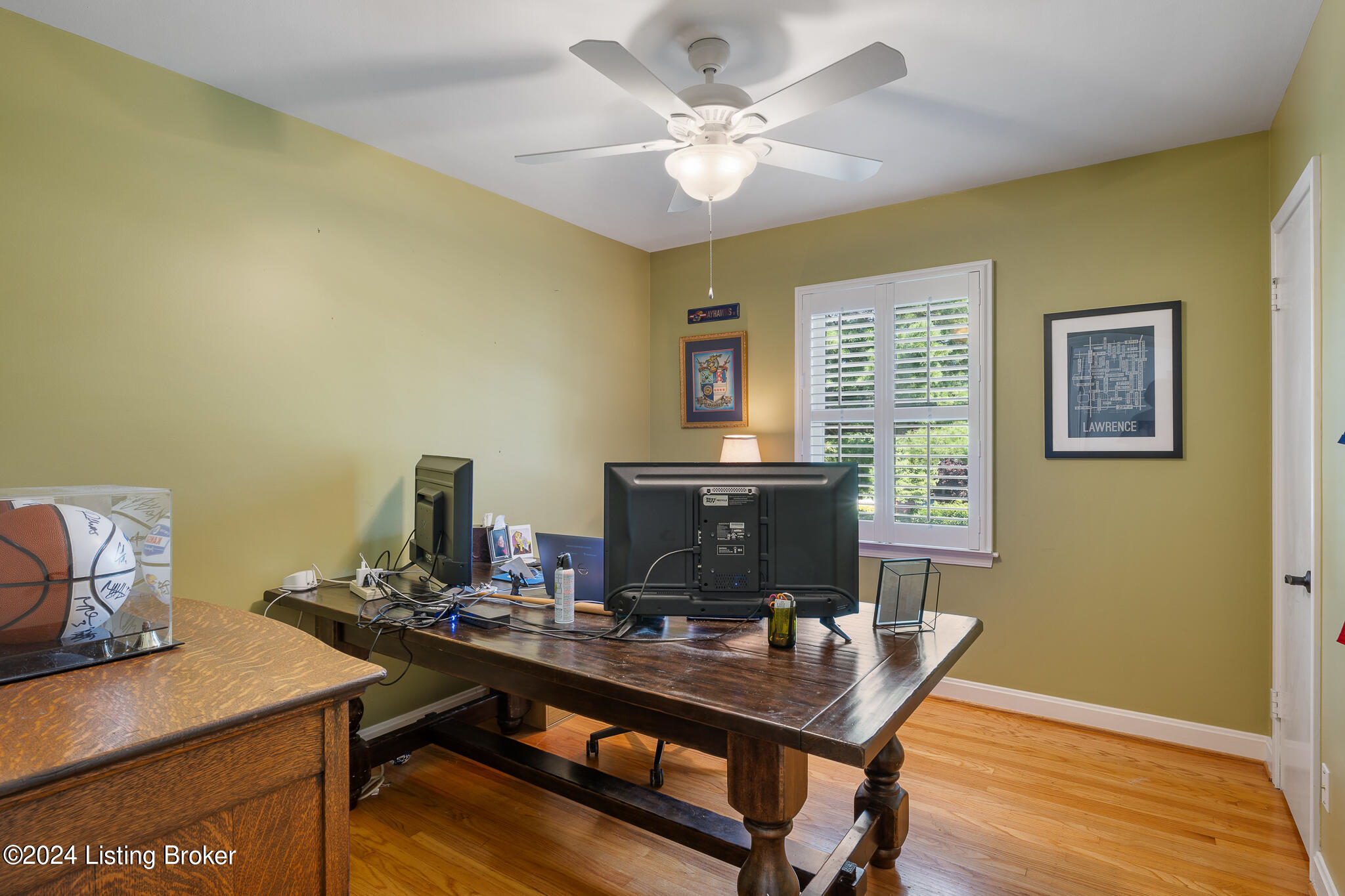 602 Indian Ridge Road Louisville, KY 40207 - Photo 24 of 38 602 Indian Ridge Rd-26