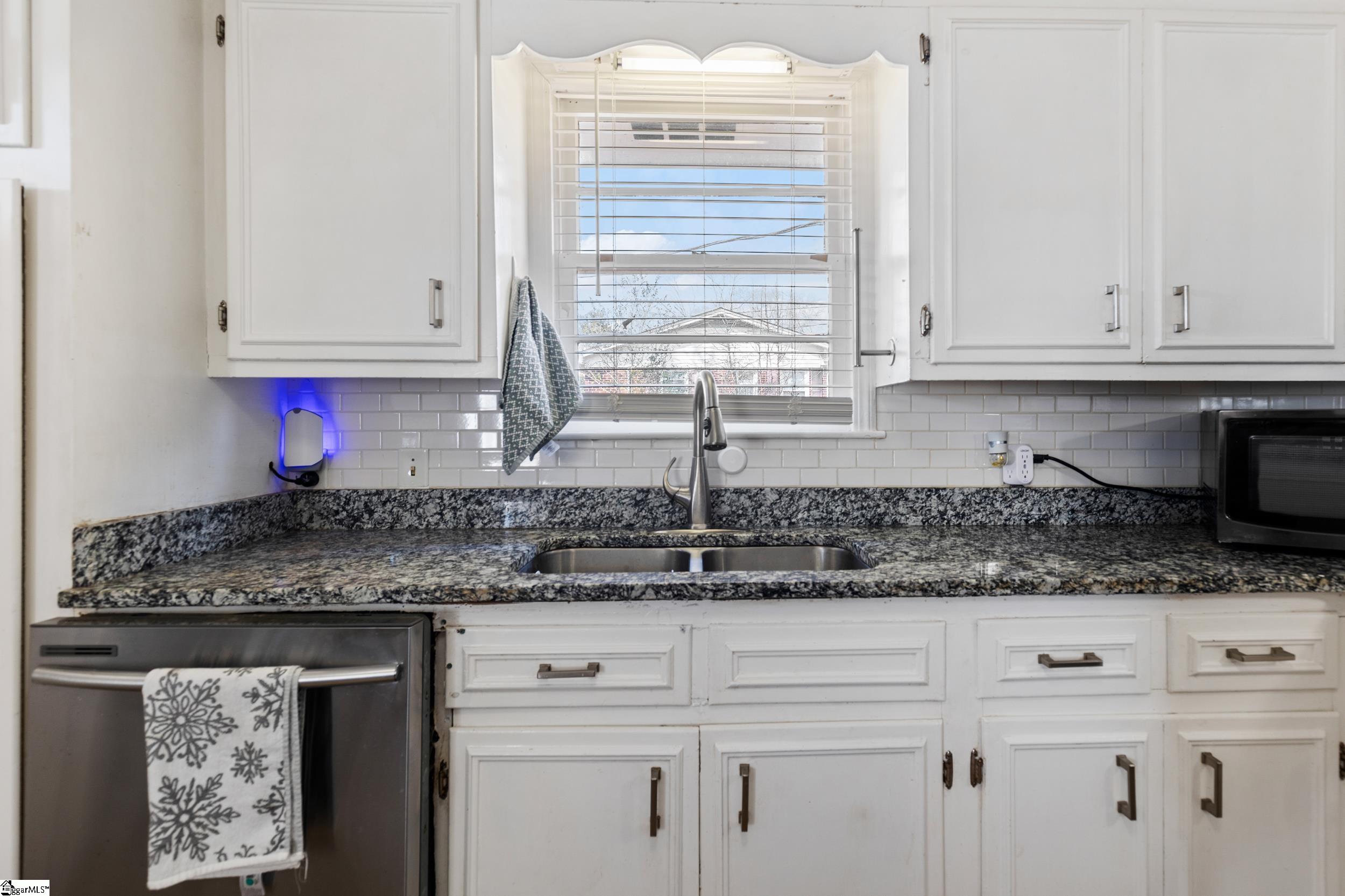 202 Mahaffey Road Williamston, SC 29697 - Photo 8 of 25