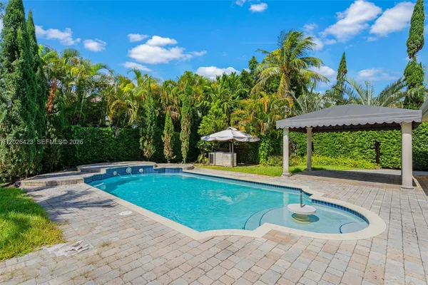 $1,399,000 | 730 Northeast 116th Street, Biscayne Park, FL 33161