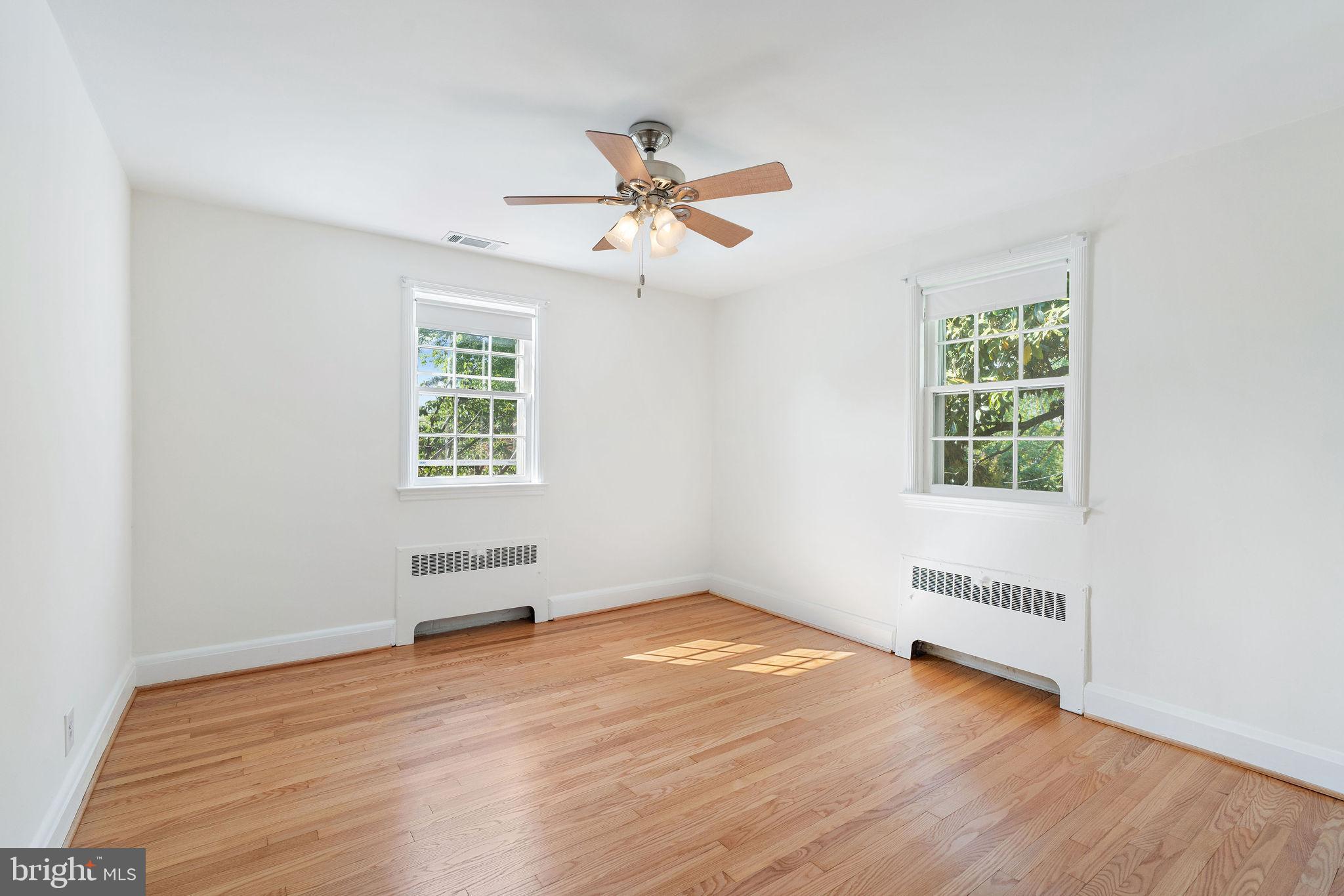 19 Dunkirk Road Baltimore, MD 21212 - Photo 20 of 37 Secondary Bedroom