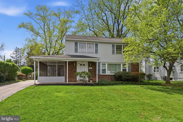 $500,000 | 715 North Henderson Road, King of Prussia, PA 19406