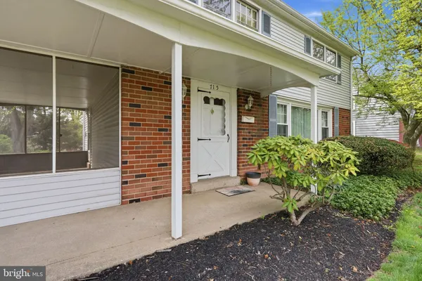 $500,000 | 715 North Henderson Road, King of Prussia, PA 19406