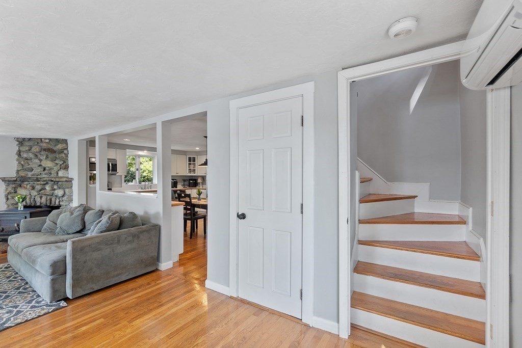 73 Kingland Road Stow, MA 01775 - Photo 15 of 39