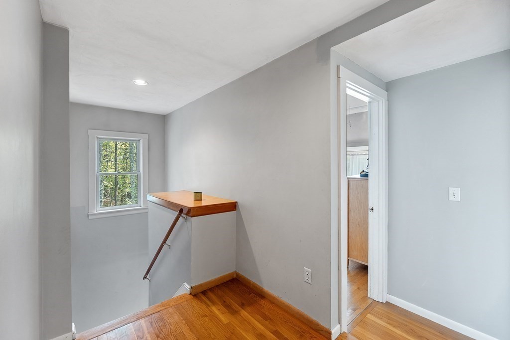 73 Kingland Road Stow, MA 01775 - Photo 16 of 39