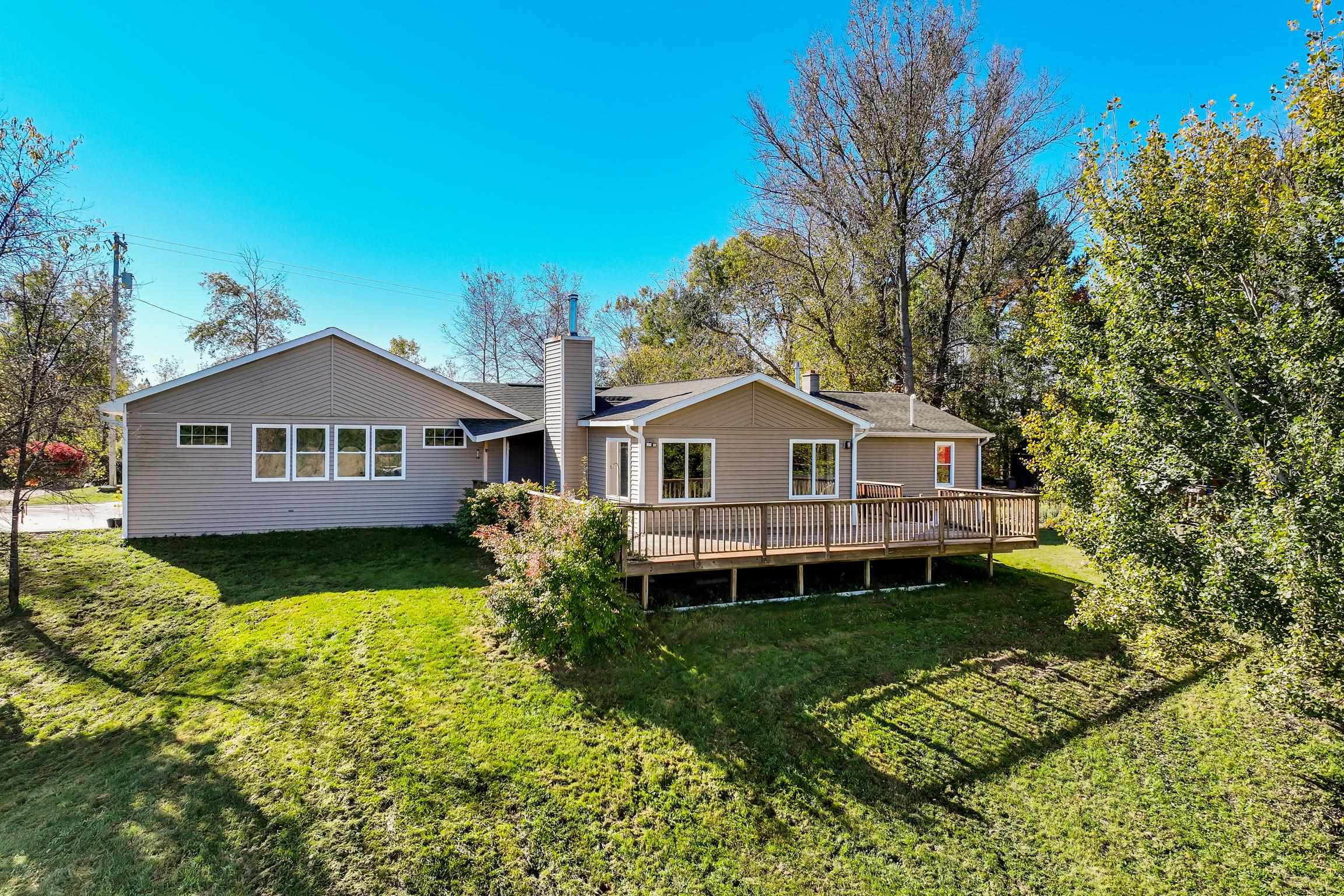15460 West 19 Mile Road Tustin, MI 49688 - Photo 2 of 34 1928090-39b6d40b-becd-4008-9ec6-2d70be40f9e5.JPG