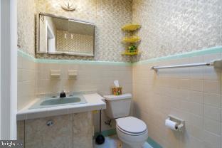 8592 Benton Avenue Philadelphia, PA 19152 - Photo 14 of 14