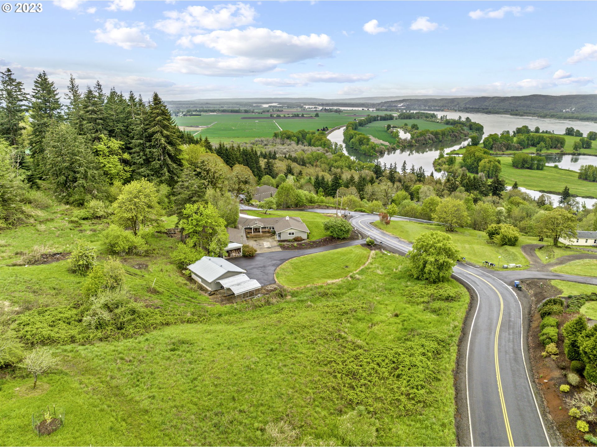303 Lane Road Woodland, WA 98674 - Photo 3 of 29 Gallery Image 3