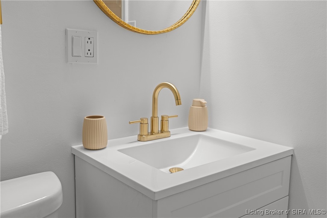 2330 Raintree Drive Clarksville, IN 47129 - Photo 24 of 34