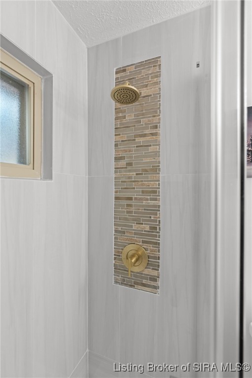 2330 Raintree Drive Clarksville, IN 47129 - Photo 25 of 34