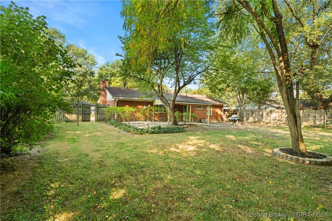 2330 Raintree Drive Clarksville, IN 47129 - Photo 32 of 34