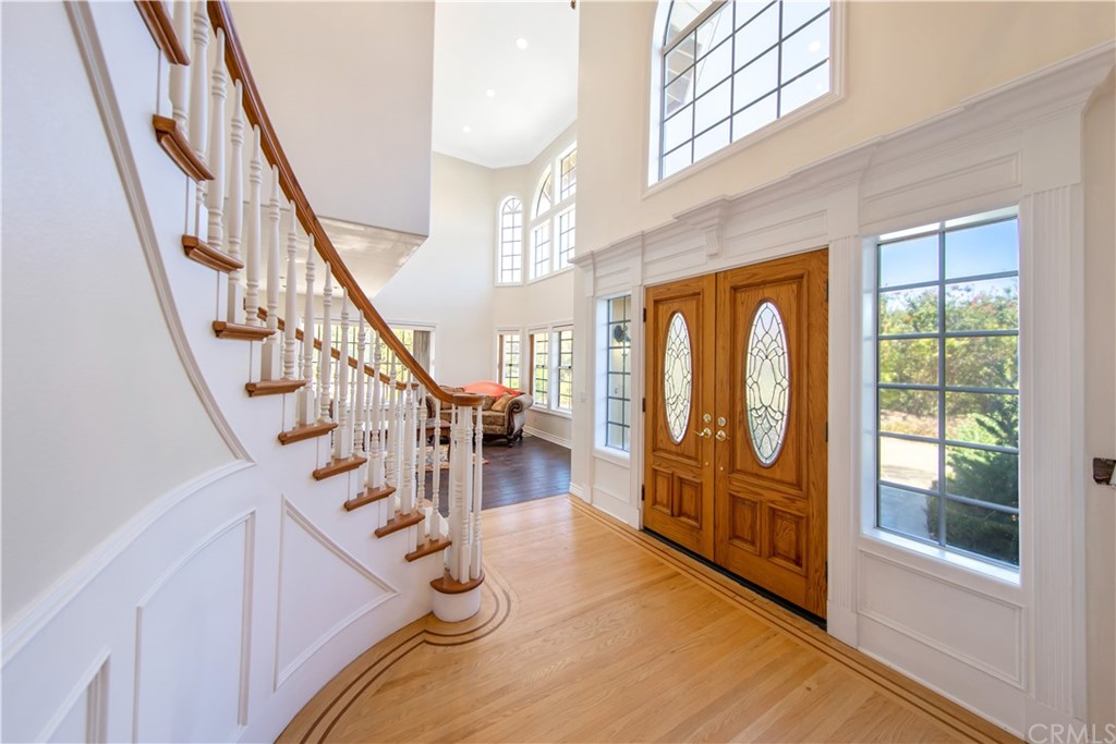 46250 Camaron Road Temecula, CA 92590 - Photo 12 of 46 a view of entryway and hall with wooden floor