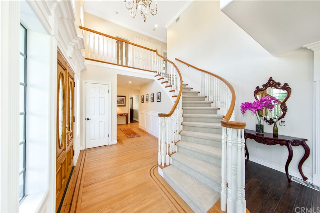 46250 Camaron Road Temecula, CA 92590 - Photo 13 of 46 a view of entryway with wooden floor