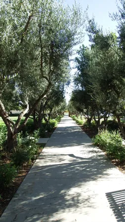 $2,750 | 3658 Vermont Lane, Clovis, CA 93619