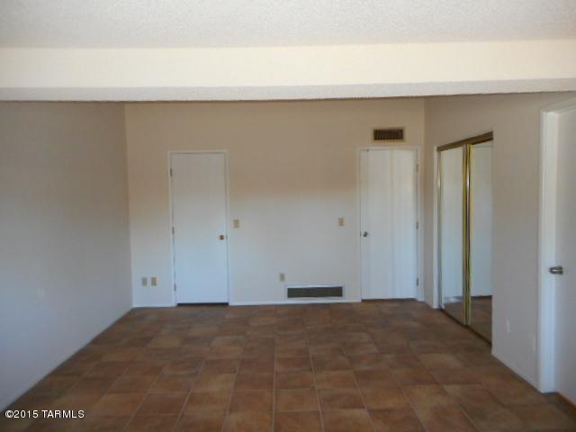 7515 North Rasmussen Avenue Tucson, AZ 85741 - Photo 14 of 25 Gallery Image 14