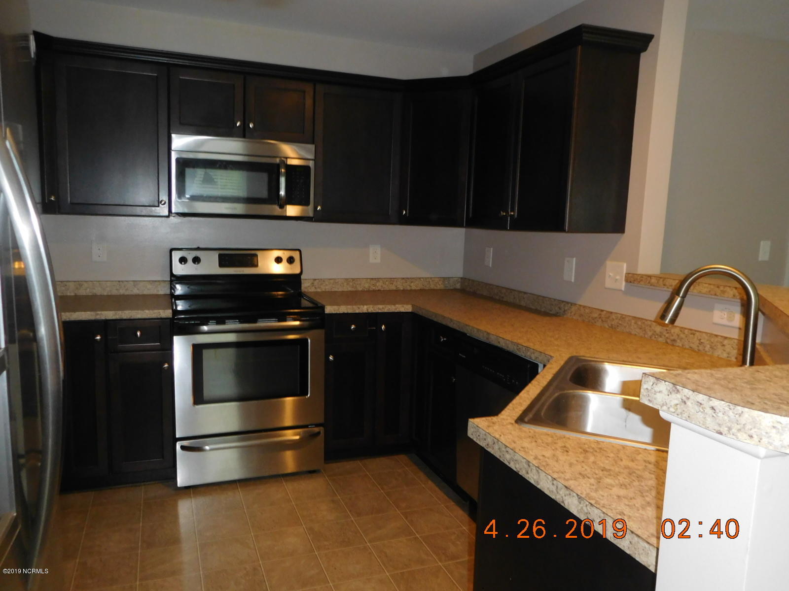 124 Dixon Road Holly Ridge, NC 28445 - Photo 4 of 32 DSCN4455