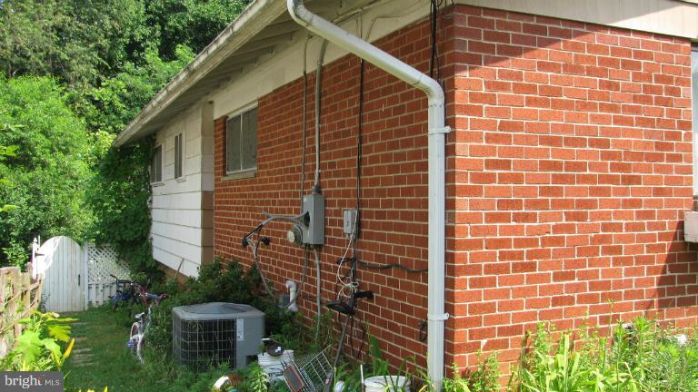 812 Lowander Lane Silver Spring, MD 20901 - Photo 12 of 13 Exterior (General)