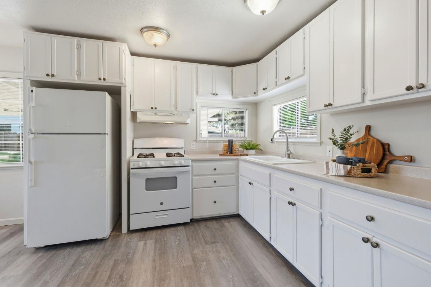 401 Bothun Road Turlock, CA 95380 - Photo 11 of 34